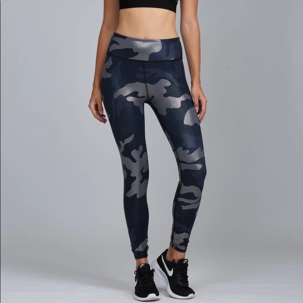 NOLI GUERRA CAMO LIQUID METALLIC LEGGING